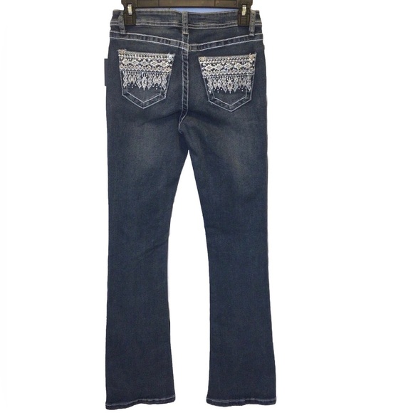 Harper & Ivy Juniors Rhinestone Embroidered Pocket Flare Leg Jeans Size 1 - Picture 3 of 9